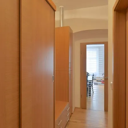Guestin 2room At Londynska Prague